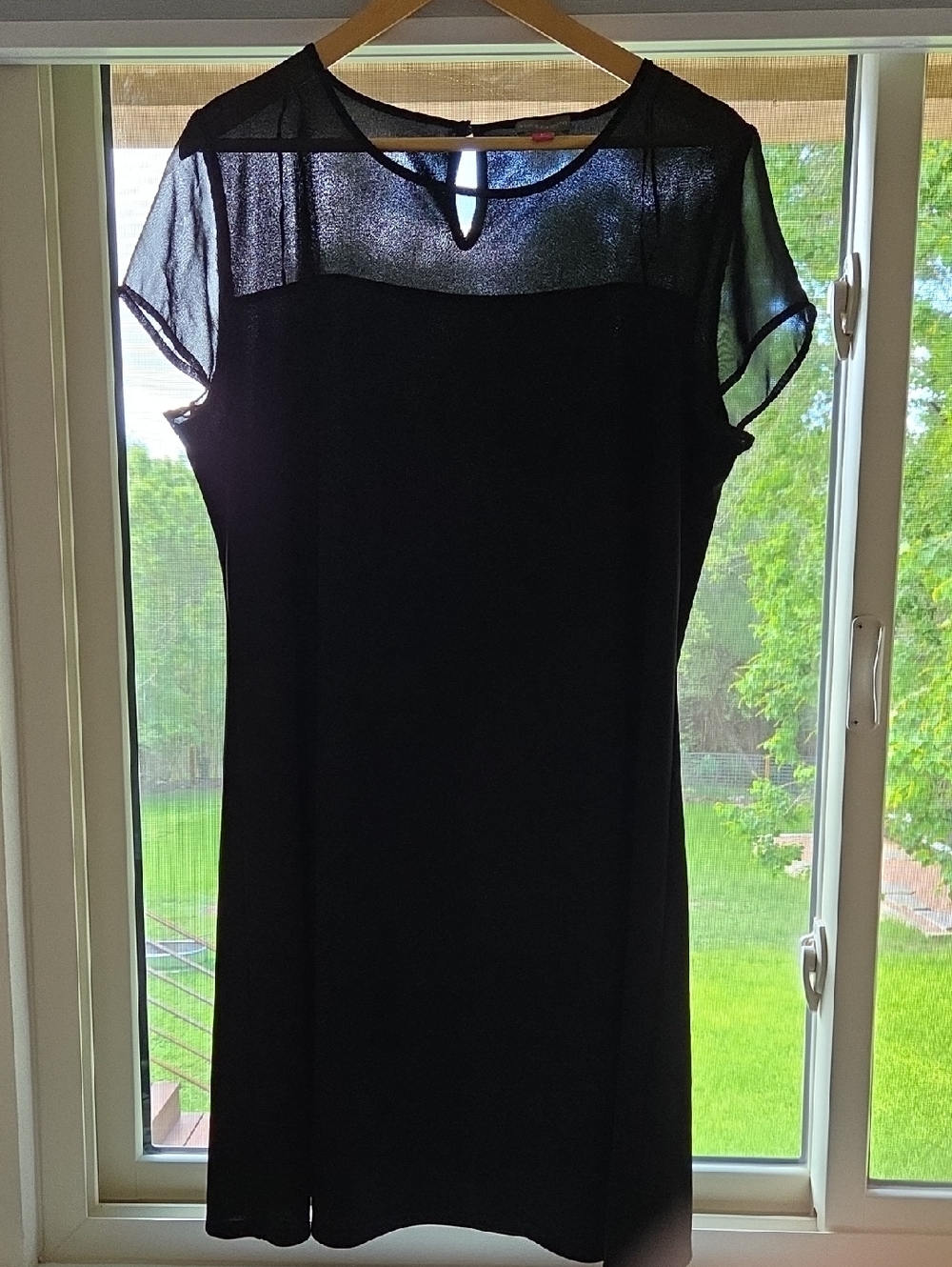 Vince Camuto Black Sheer-Decolette And Sleeve Yoke Midi Dress